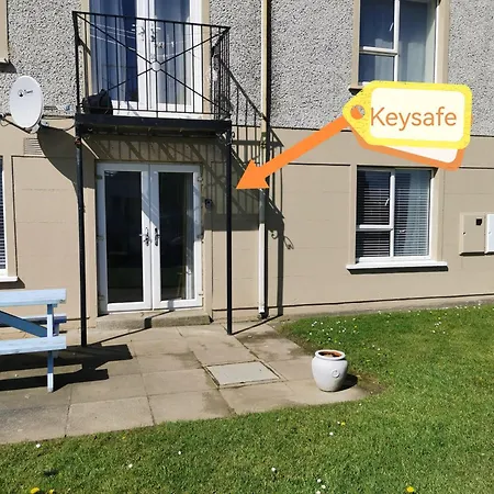 The Sandhills, Апартаменты